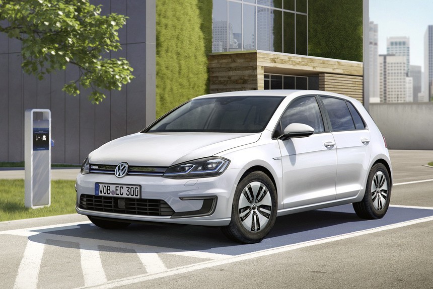 Обновленный Volkswagen e Golf стал динамичнее и дальнобойнее