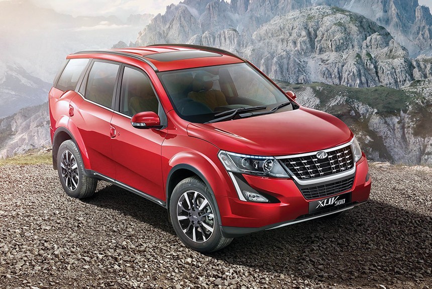 Представлен улучшенный кроссовер Mahindra XUV500 Представлен улучшенный кроссовер Mahindra XUV500