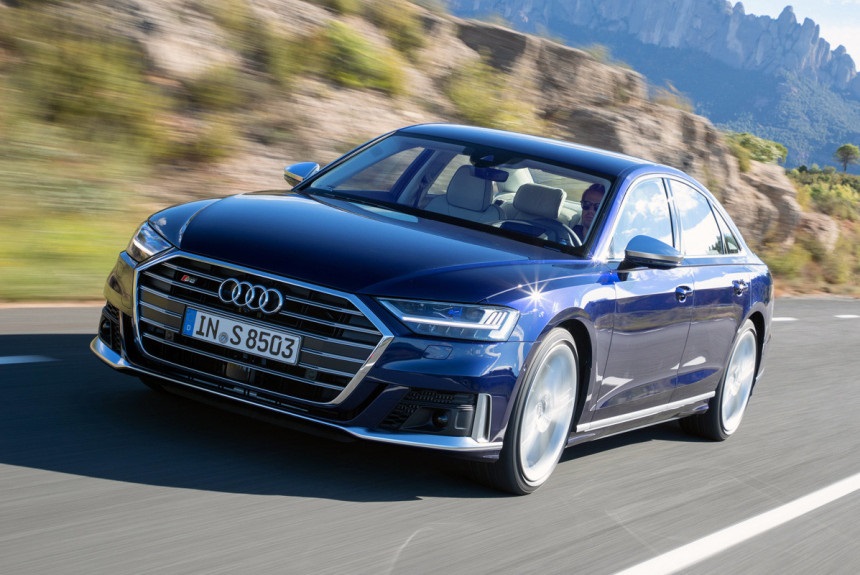 На российский рынок выходит новый седан Audi S8