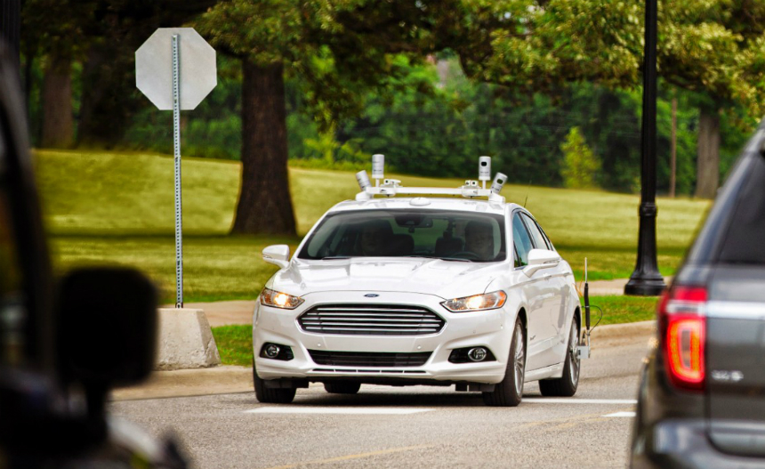 Форд планирует организовать производство беспилотных авто к 2021